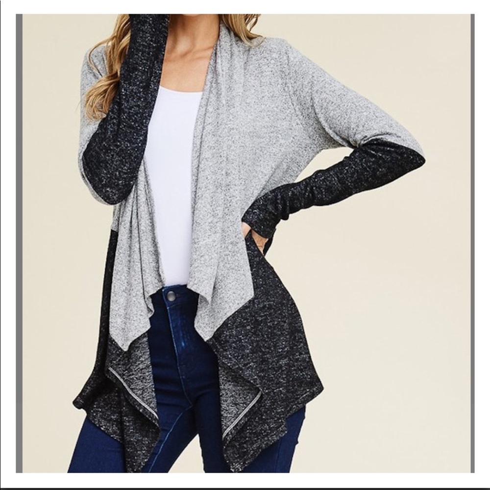 Plus size, Hacci top in block heather grey & black